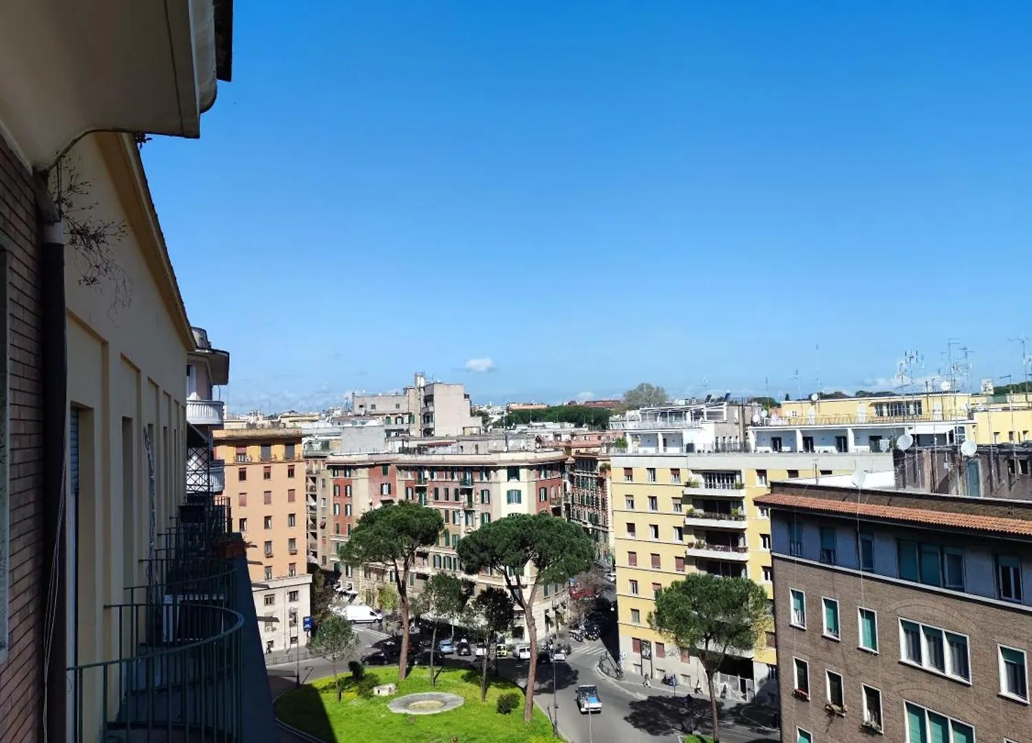 Roma Luxury Apartment